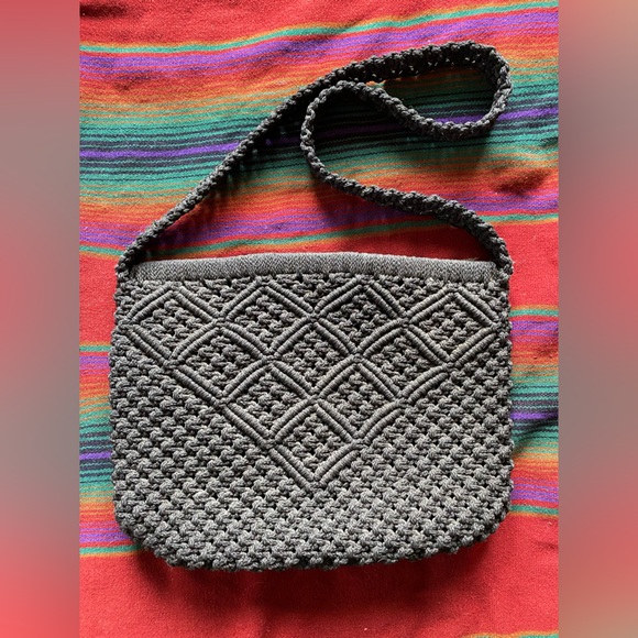 Vintage 1960’s Black Macrame Cord Shoulder Bag Purse! Excellent Condition! - Picture 2 of 10